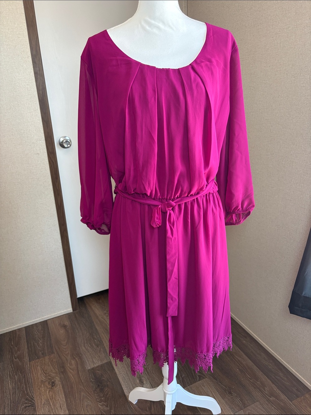 My Michelle Magenta Berry Pleated Tie Waist Lace Trim Dress Wedding Guest Sz 3X